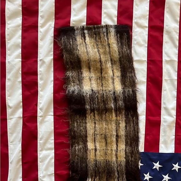 Mohair Scarf - Picture 2 of 12